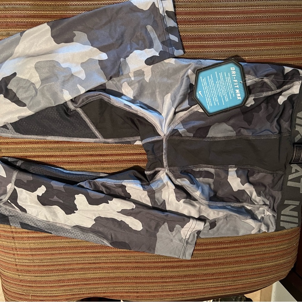 Nike DRI Fit Max compression pants